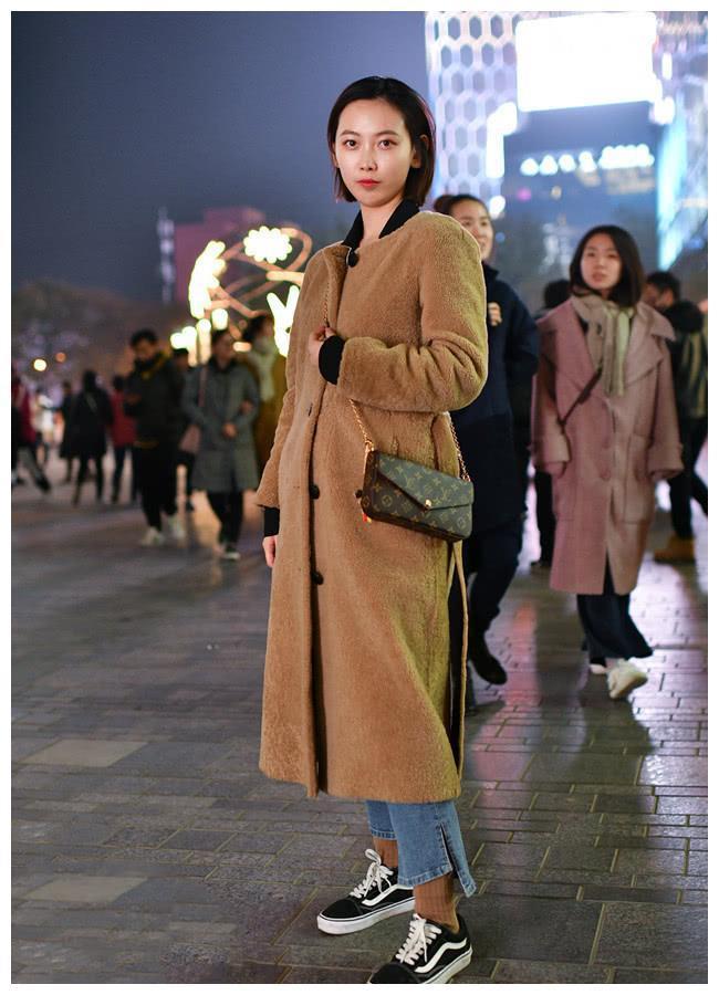 买了万斯的帆布鞋你会搭吗?学会下面这些穿法,保证比匡威还要潮