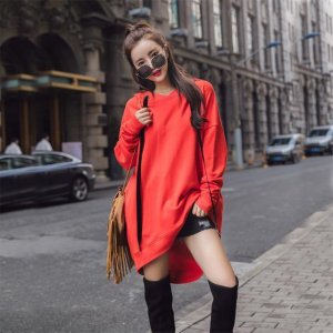 姑娘,别傻傻的只穿秋衣,BF时尚卫衣,让你做个瘦高的时尚女纸