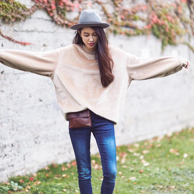 姑娘,别傻傻的只穿秋衣,BF时尚卫衣,让你做个瘦高的时尚女纸