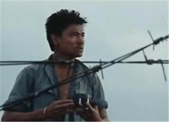 刘德华能出演《投奔怒海》,周润发的一句话起了关键作用!