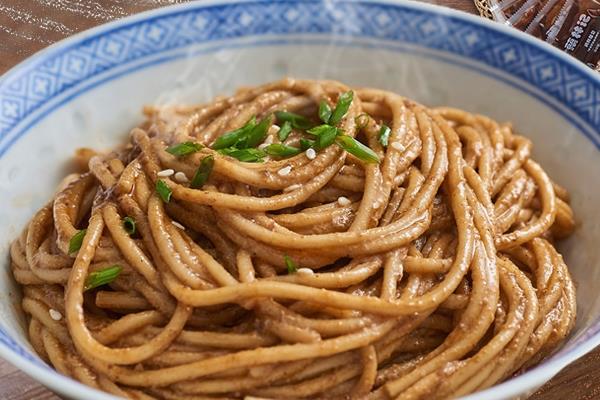 热干面用什么汤 这些都可以 热干面用什么汤 这些都可以