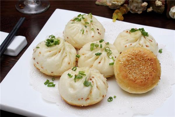 水煎包是用发面还是死面 水煎包制作窍门 水煎包是用发面还是死面 水煎包制作窍门