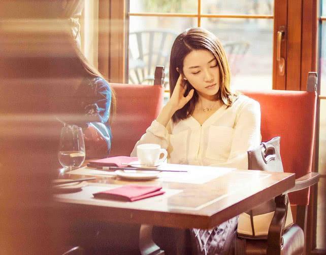 胡歌没带火的女演员,名字难记,改了会火