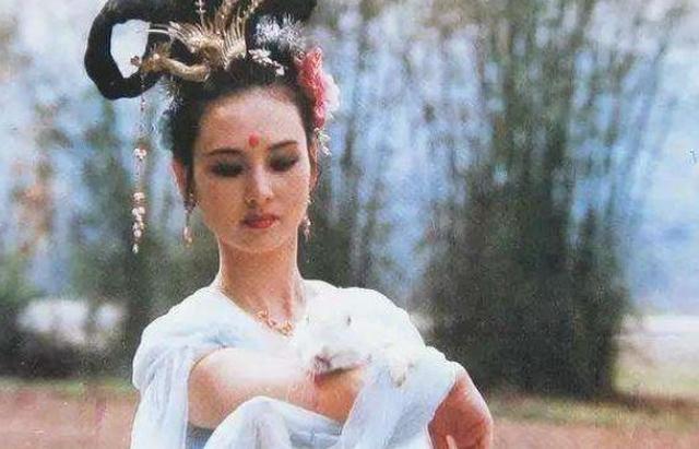 西游记:玉帝与王母不是夫妻?王母已为人母,玉帝媳妇是她