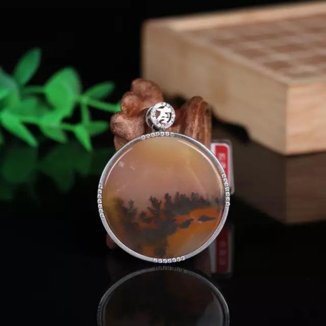 黄龙玉水草花 美的韵律变幻无穷