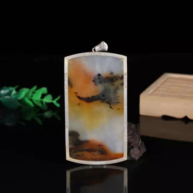 黄龙玉水草花 美的韵律变幻无穷