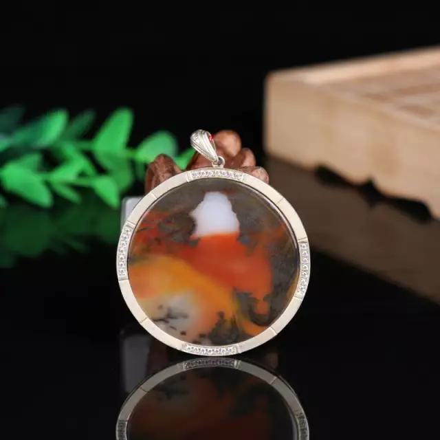 黄龙玉水草花 美的韵律变幻无穷