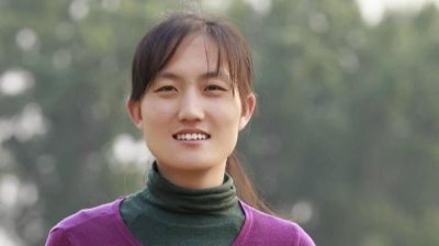 海归清华女博士后,靠种菜养鸡年收入800万,直言当农民从未后悔