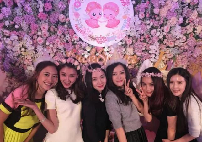 贾跃亭隐藏23年的前妻,96年就拿20万帮他创业,现又与甘薇离婚