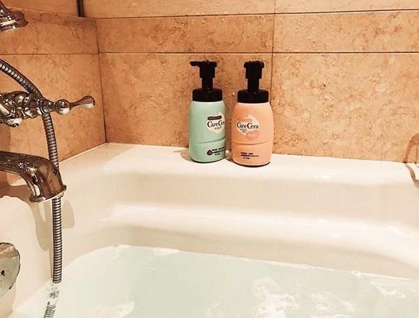 陈小春香港的豪宅:家里面积超级大,装修奢华像宫殿