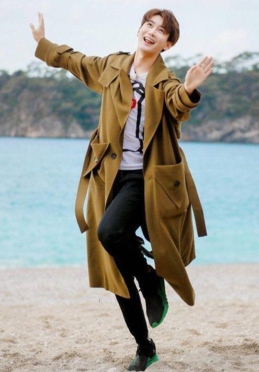 熊梓淇微博再发福利,狂撩粉丝,网友神评论:有种撩完别跑!