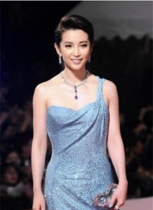 这8位金马奖影后女演员,个个颜值高,有你喜欢的女神吗