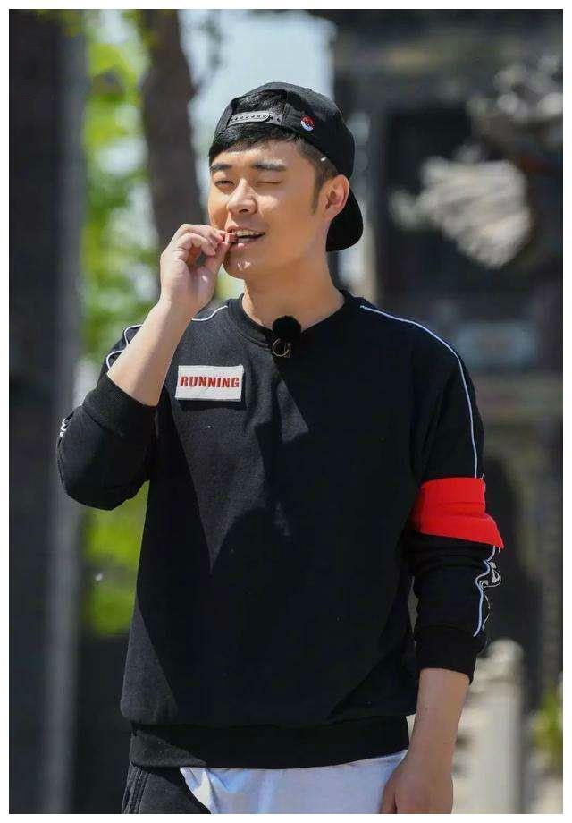 《奔跑吧》官宣常驻阵容,首现六人阵容,42岁的他有望成最大赢家