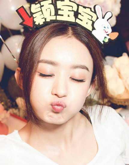 热巴的鼻、Baby的眉、杨幂的眼、赵丽颖的嘴合一起让人笑岔气了