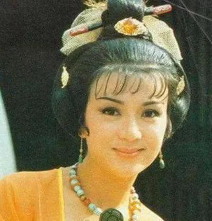 杨玉环到底有多美?生前容貌图被复原后,竟和一位女明星很像!