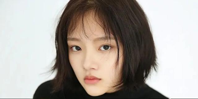 塌鼻子女生就一定不好看吗?