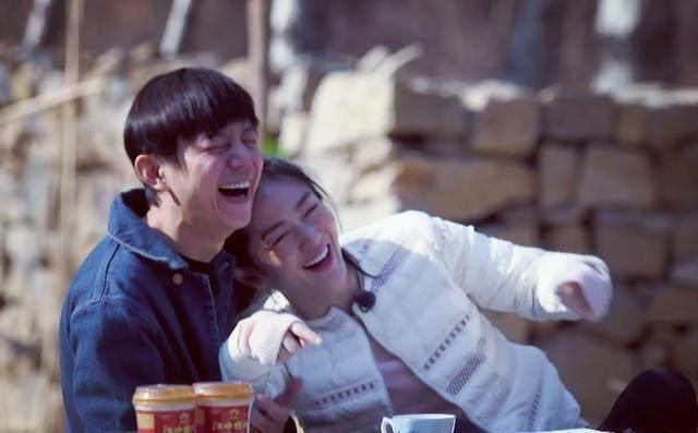 广交善结的谢娜,闺蜜都是娱乐圈中鼎鼎大腕,有一个是你意想不到