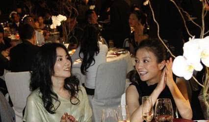 广交善结的谢娜,闺蜜都是娱乐圈中鼎鼎大腕,有一个是你意想不到