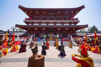 吐鲁番出土草鞋,凤凰山出土麻鞋,它们穿脚上,究竟是哪种鞋舒服