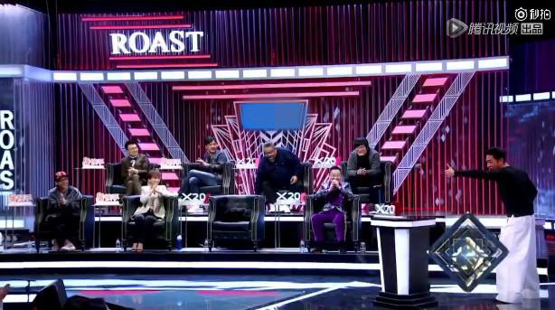 马景涛咆哮帝上身,强吻刘嘉玲场面陷入冰点,其他嘉宾尴尬陪笑!