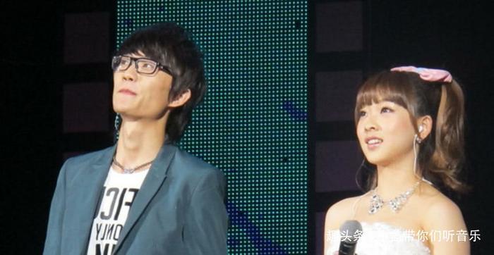 许嵩为“她”量身定做一首歌,网友听后泪崩,“她”却不知所踪!