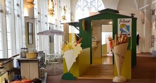 铁钉板凳,红烧活人,这座比利时小城居然把酷刑做成了博物馆?