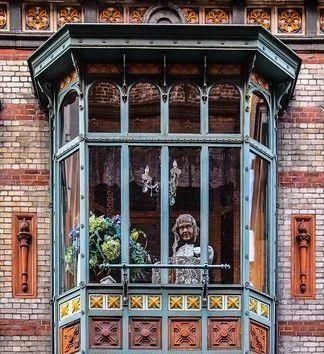 铁钉板凳,红烧活人,这座比利时小城居然把酷刑做成了博物馆?