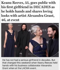 55岁帅大叔基努里维斯恋爱了!新女友小8岁却一头白发苍老像奶奶