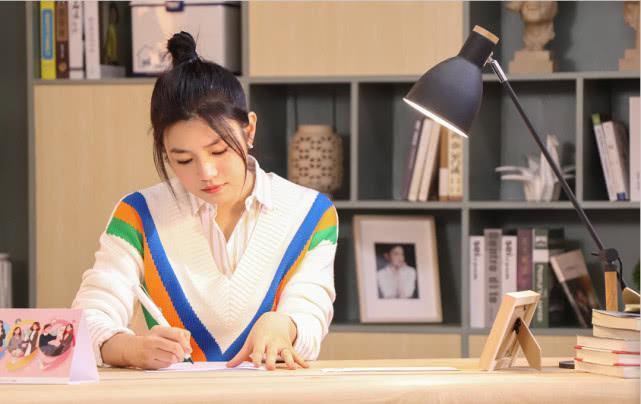 那些年的沈佳宜青春不在,36岁的到来却无法看出岁月带来的痕迹