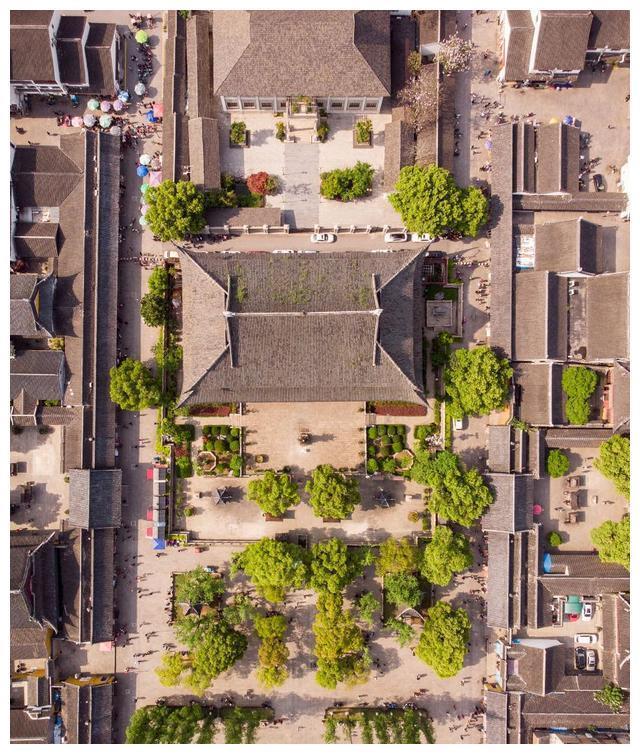 苏州一条“遭嫌”的步行街,本地人不去,游客去了也说坑