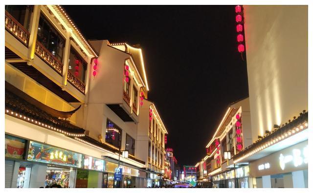 苏州一条“遭嫌”的步行街,本地人不去,游客去了也说坑