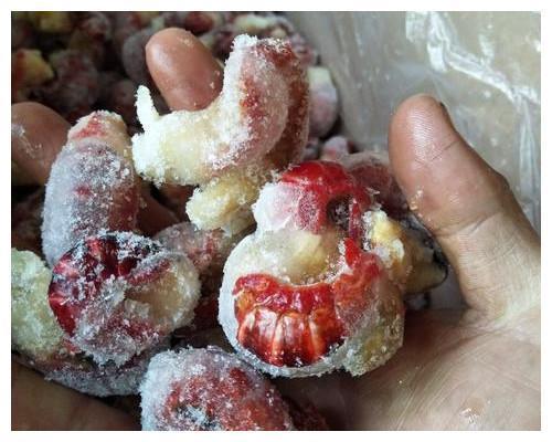 小龙虾60一斤，超市中「纯肉虾尾」只卖20元，区别为啥这么大？