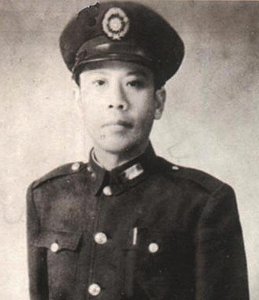 淮海战役时刘镇湘反对继续撤退导致黄百韬被全歼