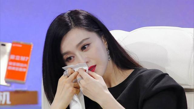 李晨在节目中称范丞丞是家人,范冰冰为李晨庆生,难道要复合?