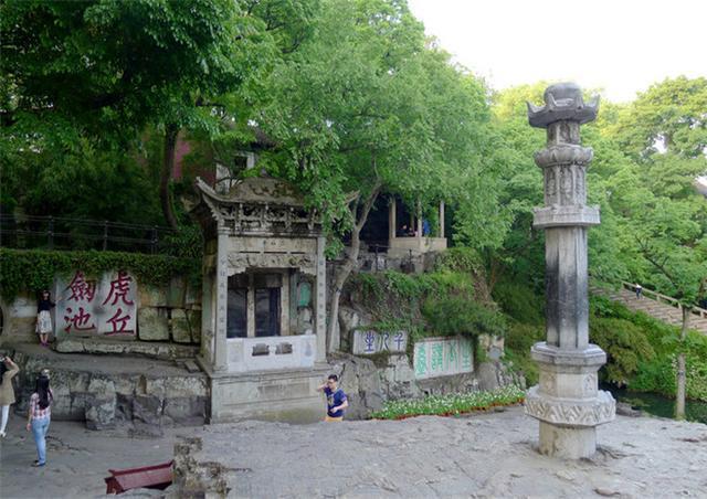 我国第一斜塔下埋藏的帝王墓,几经面世都未被挖掘,充满了秘密性