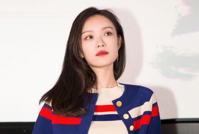 赵又廷官宣高圆圆生下了小宝宝,谁注意“秒送”祝福的明星?