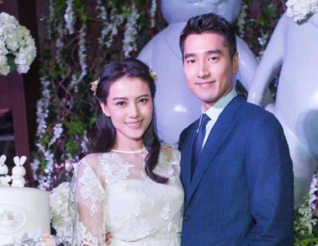 赵又廷官宣高圆圆生下了小宝宝,谁注意“秒送”祝福的明星?