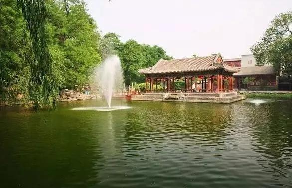 中国第一豪宅和珅的府邸,一根柱子就值20亿