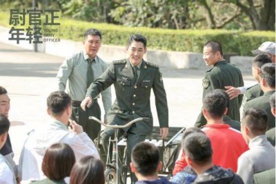 ​正午推出军旅剧《我们正年轻》，万茜秦昊联手，李佳航刘琳加盟