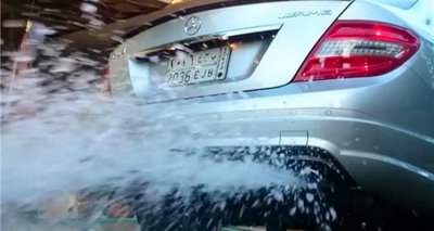 小车排气筒喷水的原因有哪些