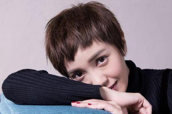 狗啃刘海适合什么人剪 瓜子脸和小脸