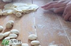 饺子皮太厚了怎么办?饺子皮要多厚才好? 饺子皮太厚了怎么办?饺子皮要多厚才好?