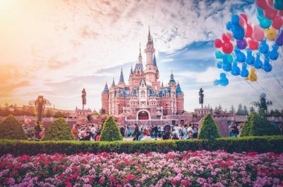 迪士尼可以带定妆喷雾进去吗?