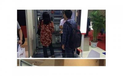 ​“老婆，请假几天，妈病了去照顾一下”“我妈住院你咋都不去看”