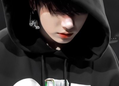 女朋友出轨有什么异常表现(女人出轨通常会有以下几点表现)