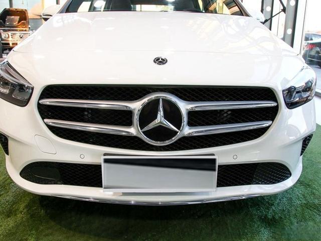 试驾奔驰B200，谈谈它的使用感受和车身配置！-