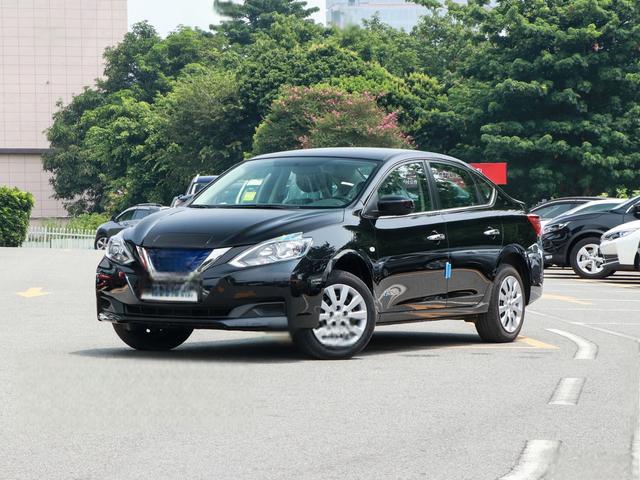 红旗E-HS3落地价多少钱 22-24万电动车哪款好-