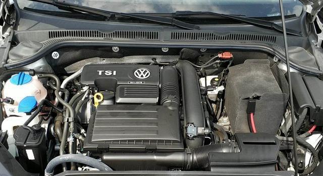 刚拿驾照,想买一辆自动挡的速腾最低多少钱?-