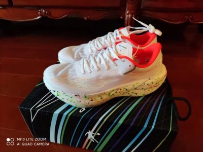 ​乔丹飞影PB2评测：为夏训加速！