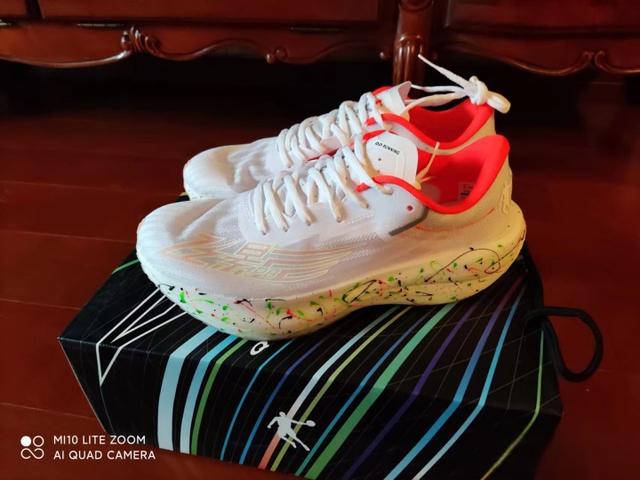 乔丹飞影PB2评测:为夏训加速!-